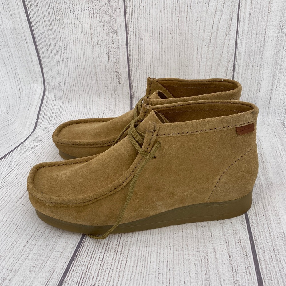 Clarks Wallaston Chukka Boot Mens 11 Dark Sand Suede Moc Toe Chukka Ankle Shoes